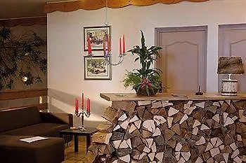 Auberge Les Clairmontelles Le Poizat